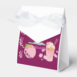 Vibe Attracts Tribe wine Presentaskar