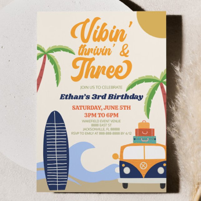 Vibes' Thrivin' och tre Surfor 3:e födelsedagen Pa Inbjudningar (Skapare uppladdad)