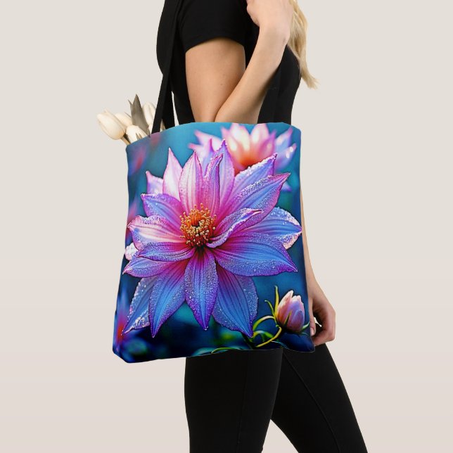 Vibrant Etheral Bloom Artwork Tygkasse (Närbild)
