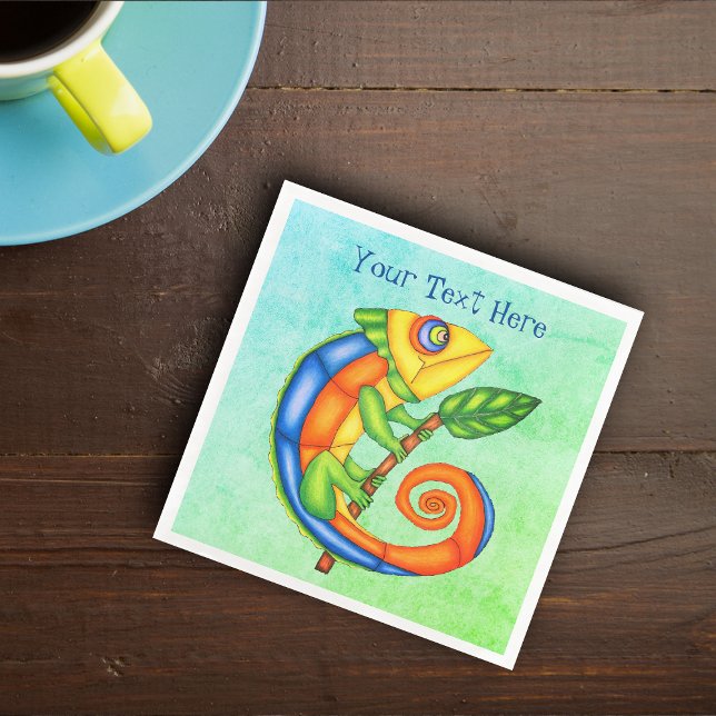Vibrant Fantasy Smiling Lizard Löv Blue Grönt Pappersservett (Smiling lizard vibrant colours holding leave on blue green mixed paper party napkins.)