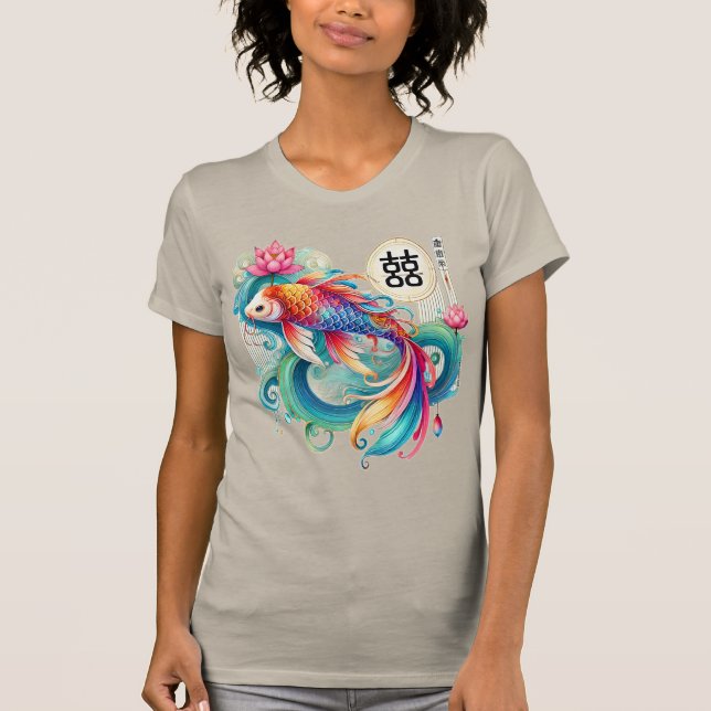 Vibrant Koi Fish T-Shirt (Framsida)