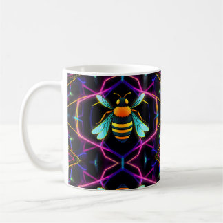 Vibrant Neon Honeybee med Abstrakt Hexagonal Kaffemugg