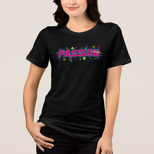 Vibrant Passion Typography - Retro 90s Pop Art Aes T Shirt (Framsida)