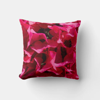 Vibrant Rosa Bougainvillea Flower Petals Throw Pil Kudde