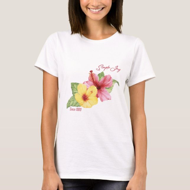 Vibrant Tropical Hibiscus Flower T-Shirt (Framsida)