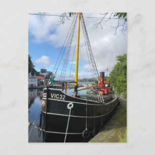 Vic32 Puffer Boat in Crinan Canal Basin, Skottland Helg Vykort