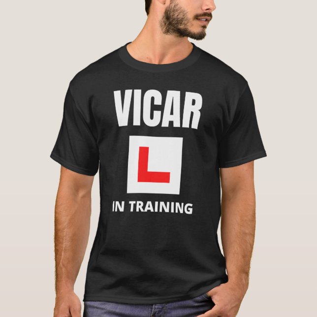 Vicar under utbildning t shirt (Framsida)