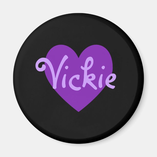 Vickie på Lila Magnet (Framsidan)
