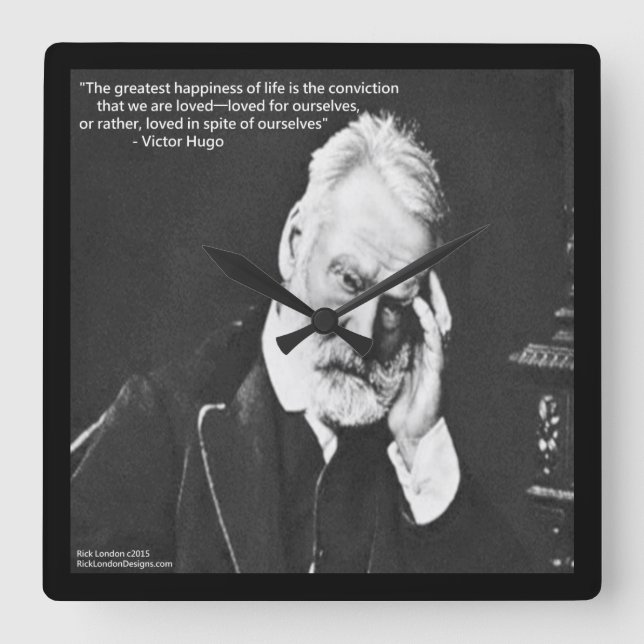 Victor Hugo & Happity Quote Square Wall Clock Fyrkantig Klocka (Framsida)