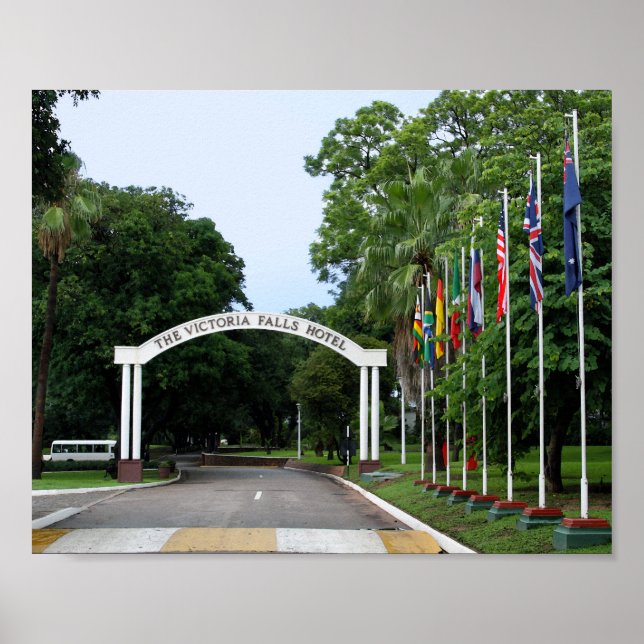 Victoria Falls Hotel Entrance 10 x 8 tum Poster (Framsidan)