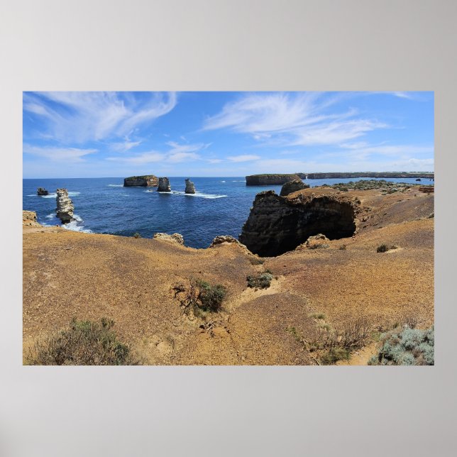 Victoria’s Bay of Islands Coastal Panorama Poster (Framsidan)