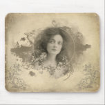 Victorian Actress Miss Doro Mousepad Musmatta<br><div class="desc">Fint porträtt av unga skådespelare i den grena stil mousserande.</div>