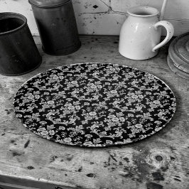 Victorian Black and White Damask Pattern