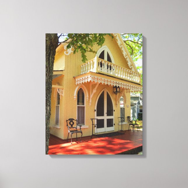 Victorian Cottage i Sol - Martha's Vineyard Canvastryck (Framsida)