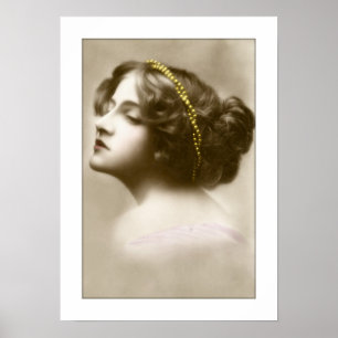 Victorian dam cameo stil pose poster