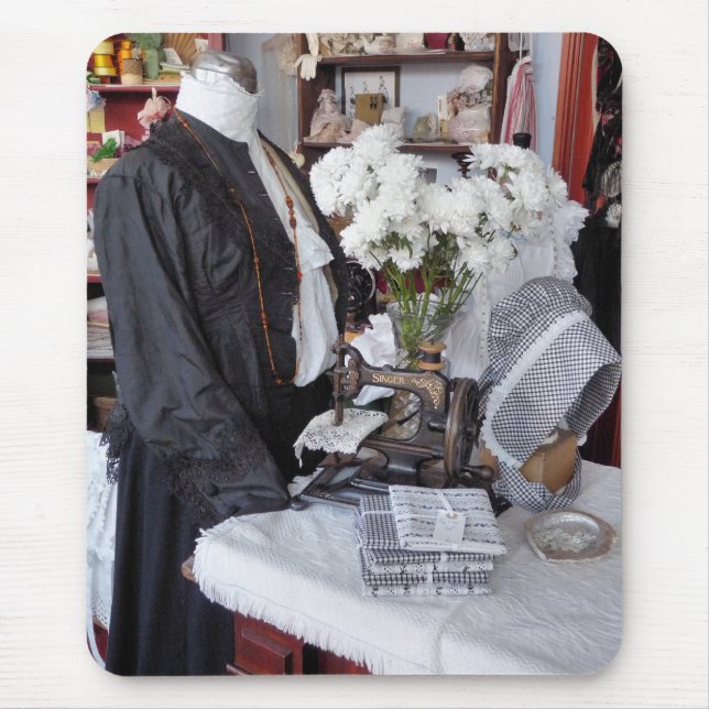 VICTORIAN ENGLAND MUSMATTA (Framsidan)