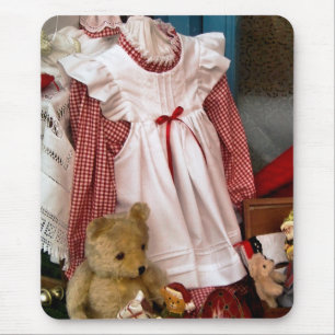 VICTORIAN ENGLAND MUSMATTA