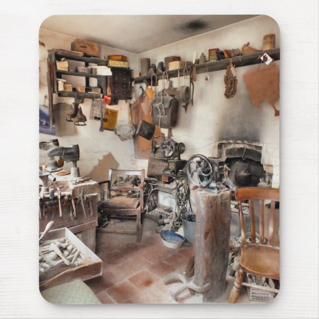 VICTORIAN ENGLAND MUSMATTA (Framsidan)