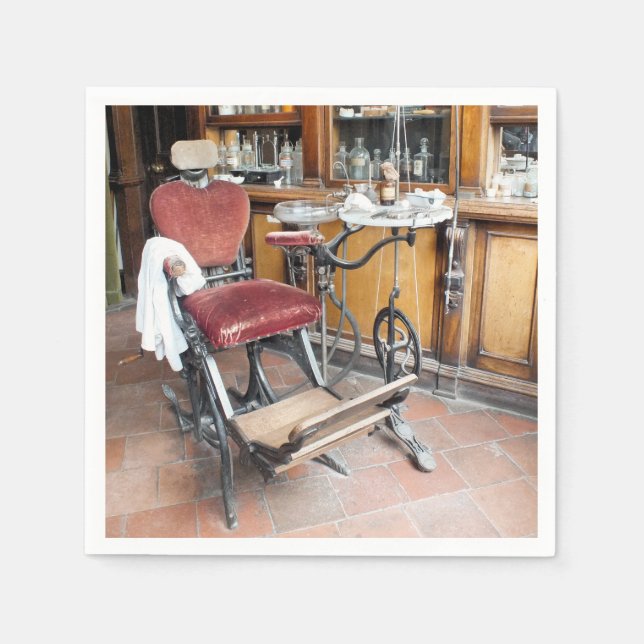 VICTORIAN ENGLAND PAPPERSSERVETT (Framsidan)