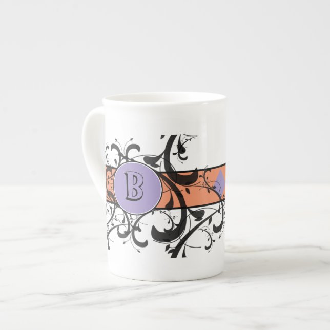 Victorian Flourish Monogrammed Benporslin Mugg (Framsida vänster)