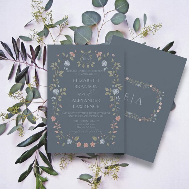 Victorian Garden Dusty Blue Monogram Inbjudan V3 (Skapare uppladdad)