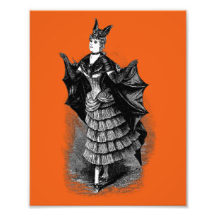Victorian Girl i Fladdermus Costume I Fototryck