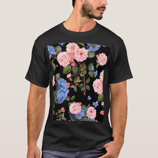 Victorian rosa ros bouquet. t shirt (Framsida)