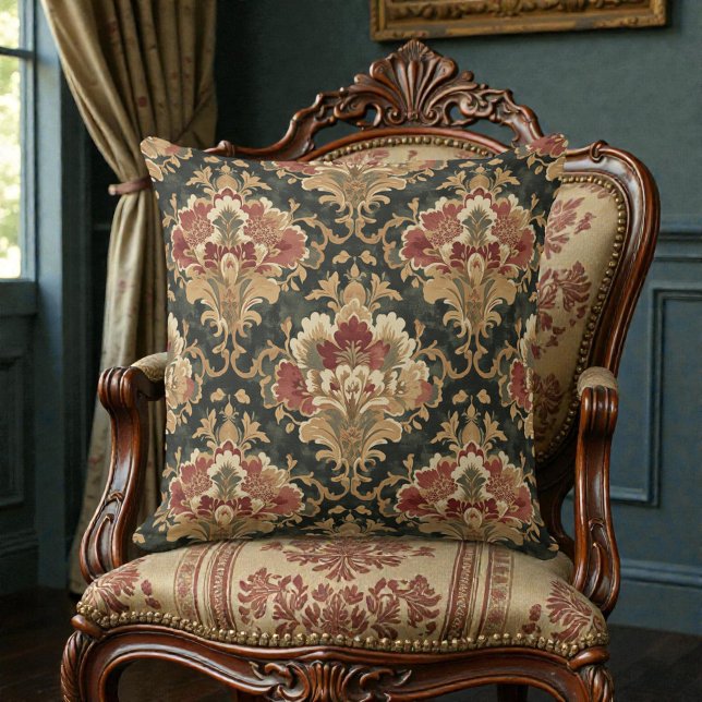 Victorian Vintage Floral Kudde (Skapare uppladdad)