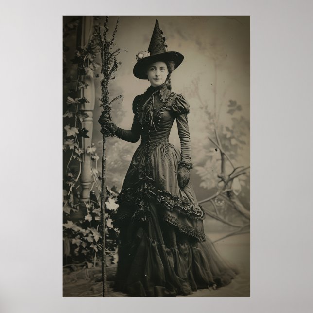 Victorian Witch Sepia Porträtt Poster (Framsidan)