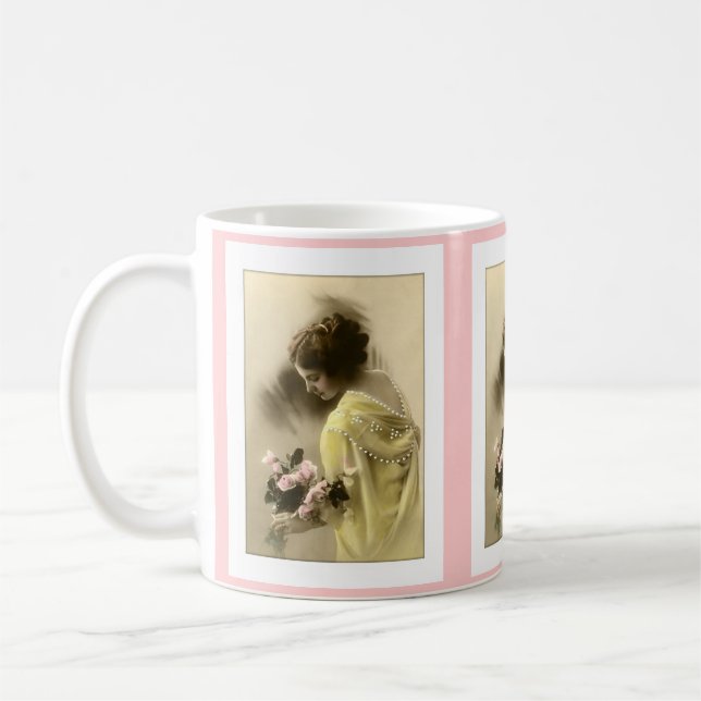Victorian woman roses, romantic kaffemugg (Vänster)