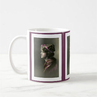 Victorian woman with hopeful expression kaffemugg