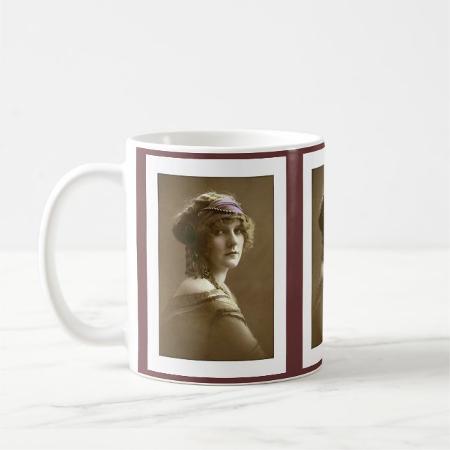 Victoriansk kvinna hår i pärlor och schal kaffemugg (Vänster)
