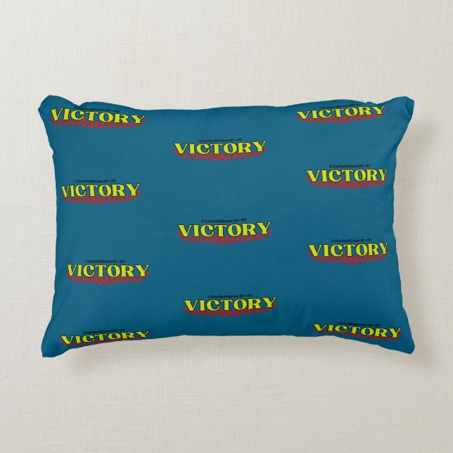 Victory ( 1 Corinthians 15:57 ) Pillow Prydnadskudde (Framsidan)