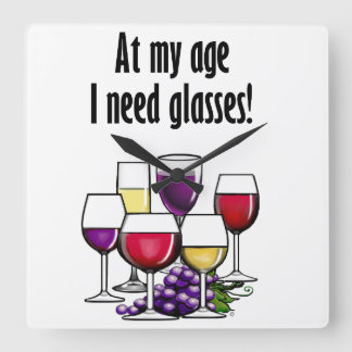 Vid min ålder behöver jag glasögon! fyrkantig klocka