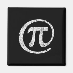 Vid Pi-symbolen @ Math Geek Pi Day Magnet