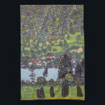 Vid Sjö Atter, Gustav Klimt Kökshandduk<br><div class="desc">Gustav Klimt (14 juli, 1862 - 6 februari 1918) var en österrikisk symbolmålare och en av de mest framstående medlemmarna i Wien Secession-rörelsen. Klimt noteras för målningar, murar, skisser och andra föremål d'art. Förutom hans verk, som innefattar anklagelser och porträtt, målade han upp landskap. Klimt var bland konstnärer från Wienutträdet...</div>