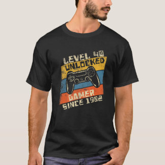 Video Gamer 40Th Birthday Level 40 Unlocked 1982 T Shirt