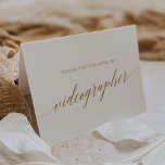 Videograf om elegant Guld Calligraphy Bröllop Tack Kort<br><div class="desc">Det här guld-videoklippet med kalligrafi-videoklippet bröllop är ett tack för att du får perfekt för ett enkelt bröllop. Neutraltens utformning har ett minimalistiskt kort som är dekorerat med romantisk och vismisk faux-folie guld typografi.</div>