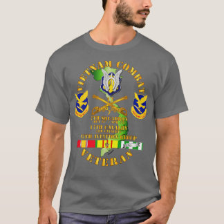 Vietnam Combat Cavalry Vet w 7:e Squadron 17:e Luf T Shirt
