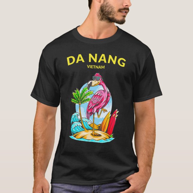 Vietnam Da Nang Beach Flamingo Ocean Wave Surfboar T Shirt (Framsida)