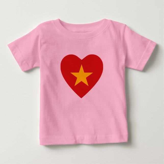 Vietnam Flagga Heart T-Shirt (Framsida)