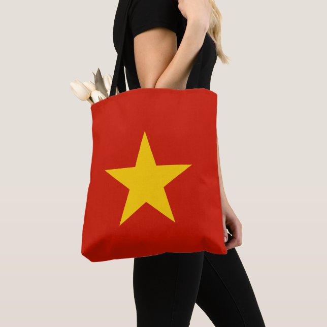 Vietnam flagga tygkasse (Närbild)