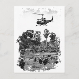 Vietnam Huey Landing Vykort
