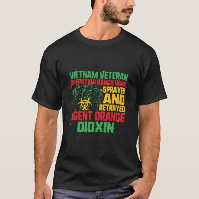 Vietnam Veteran och Orange Agent Survivor Veterans T Shirt (Framsida)