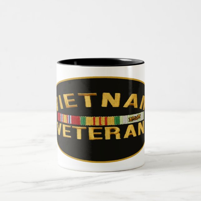 Vietnam veteran Två-Tonad mugg (Center)