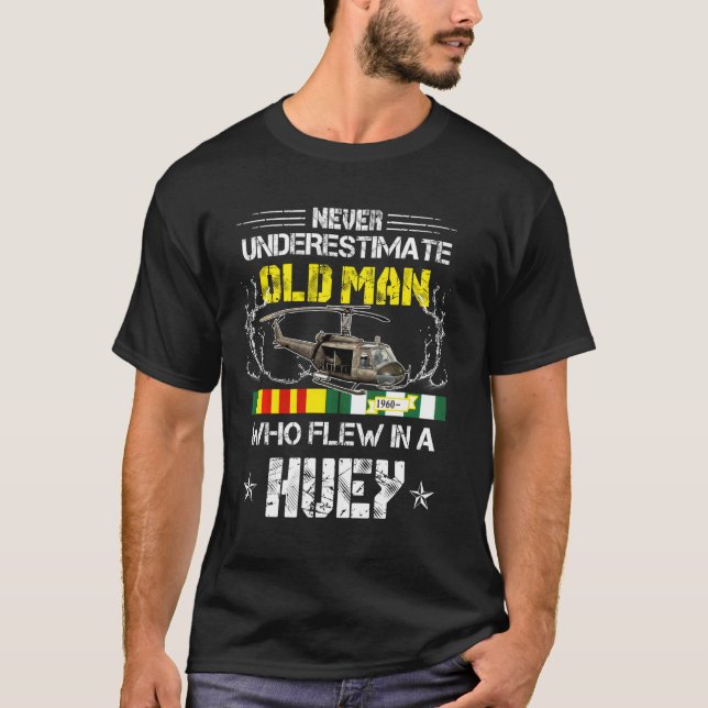 Vietnam Veteran Vet Eh 1 Huey Helicopter T Shirt (Framsida)