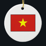 Vietnam - vietnamesisk flagga julgransprydnad keramik<br><div class="desc">Medborgareflagga av Vietnam Den vietnamesiska medborgareflagga är röd i färg med singeln fem-pekad gul stjärna i centrera. Den är också bekant som "den röda flagga med den gula stjärnan". Den adopterades i 1945 och har ett 2:3förhållande. Notera att någon distorsion i granska avbildar orsakas av kompressionskulturföremål och ska för att...</div>