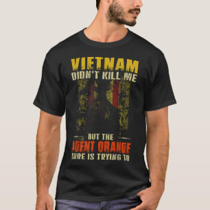 Vietnams militära offer Krig Agent i Orange T Shirt