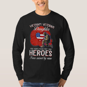 Vietnams veterinära dotter jag blev upplyst av min t shirt