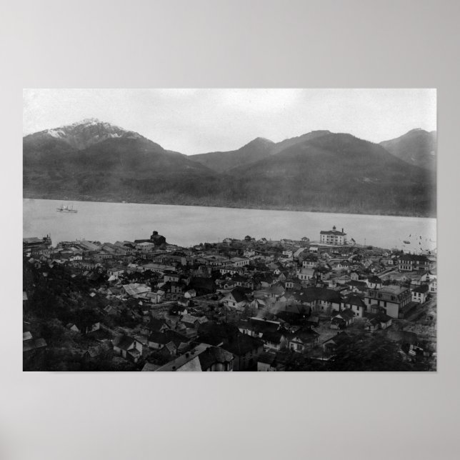View of Juneau, Alaska och S.S. Burnside in Poster (Framsidan)
